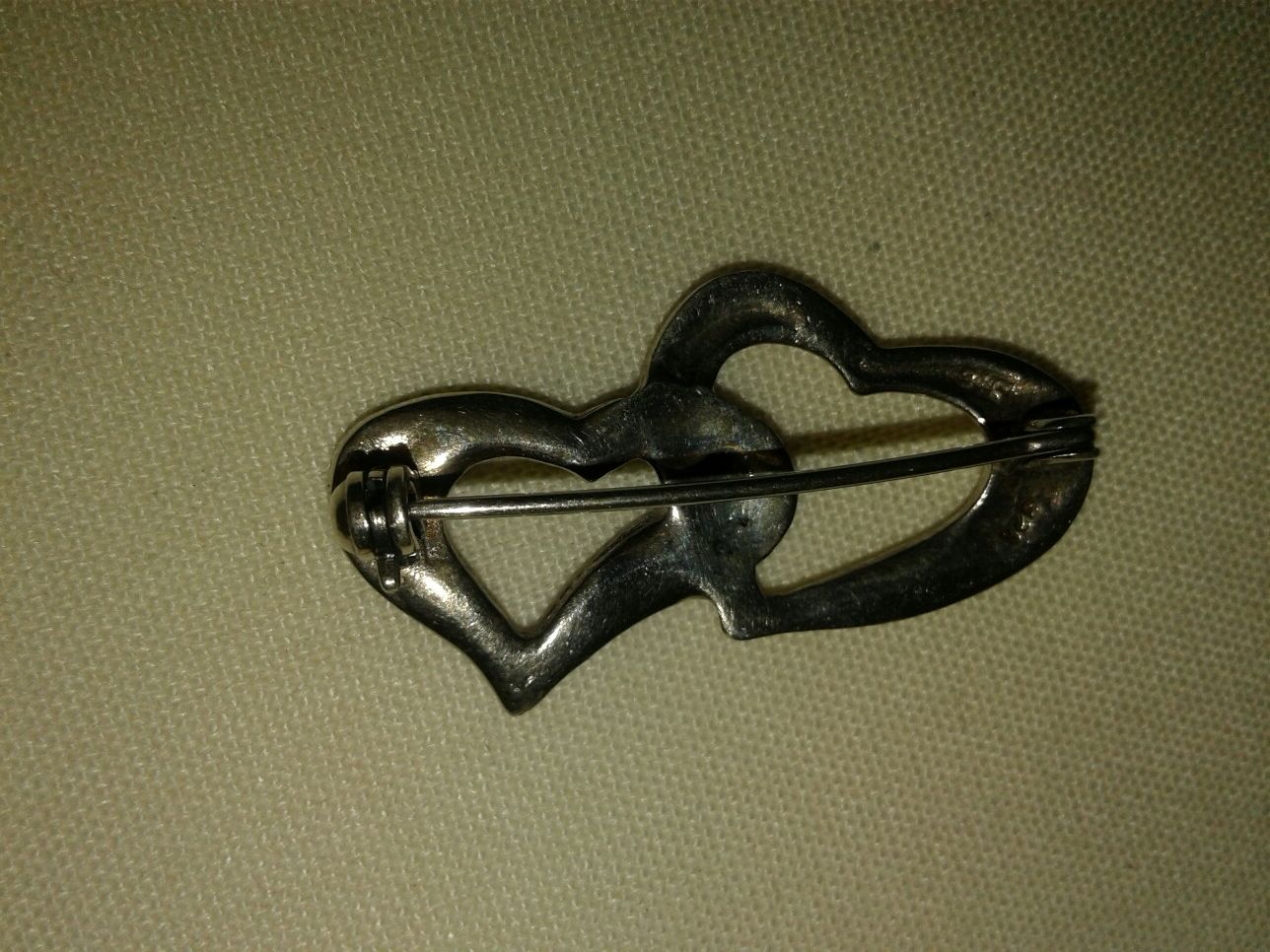 Vintage double hearts pin