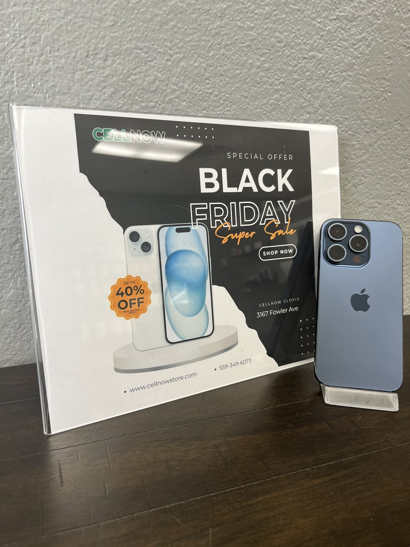 Early Black Friday Deals!! iPhone 15 Pro Unlocked 256GB - Blue