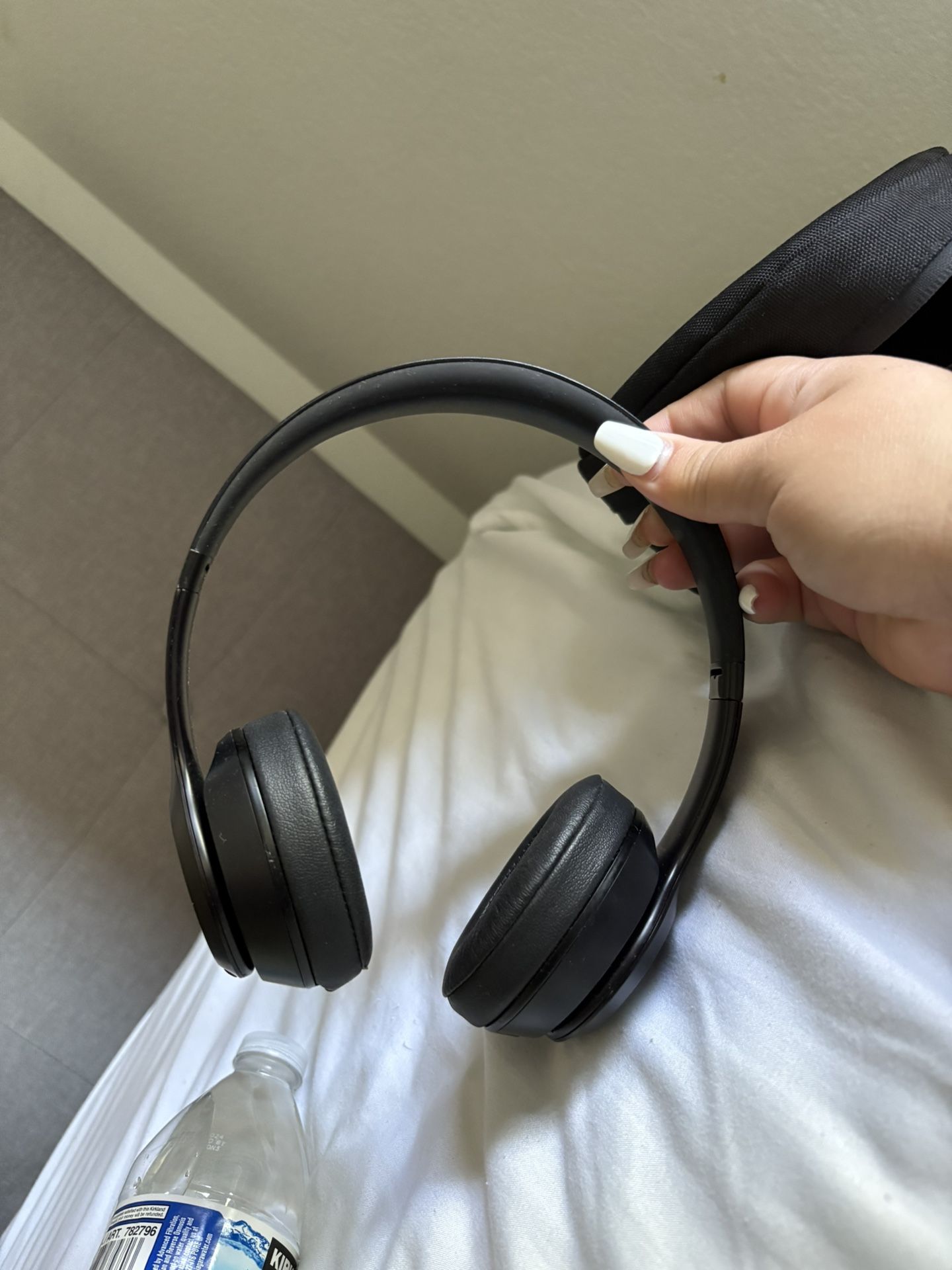 Beats Solo 4