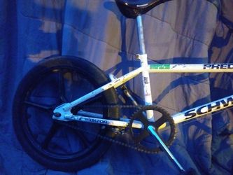 Schwinn predator 20 inch sales