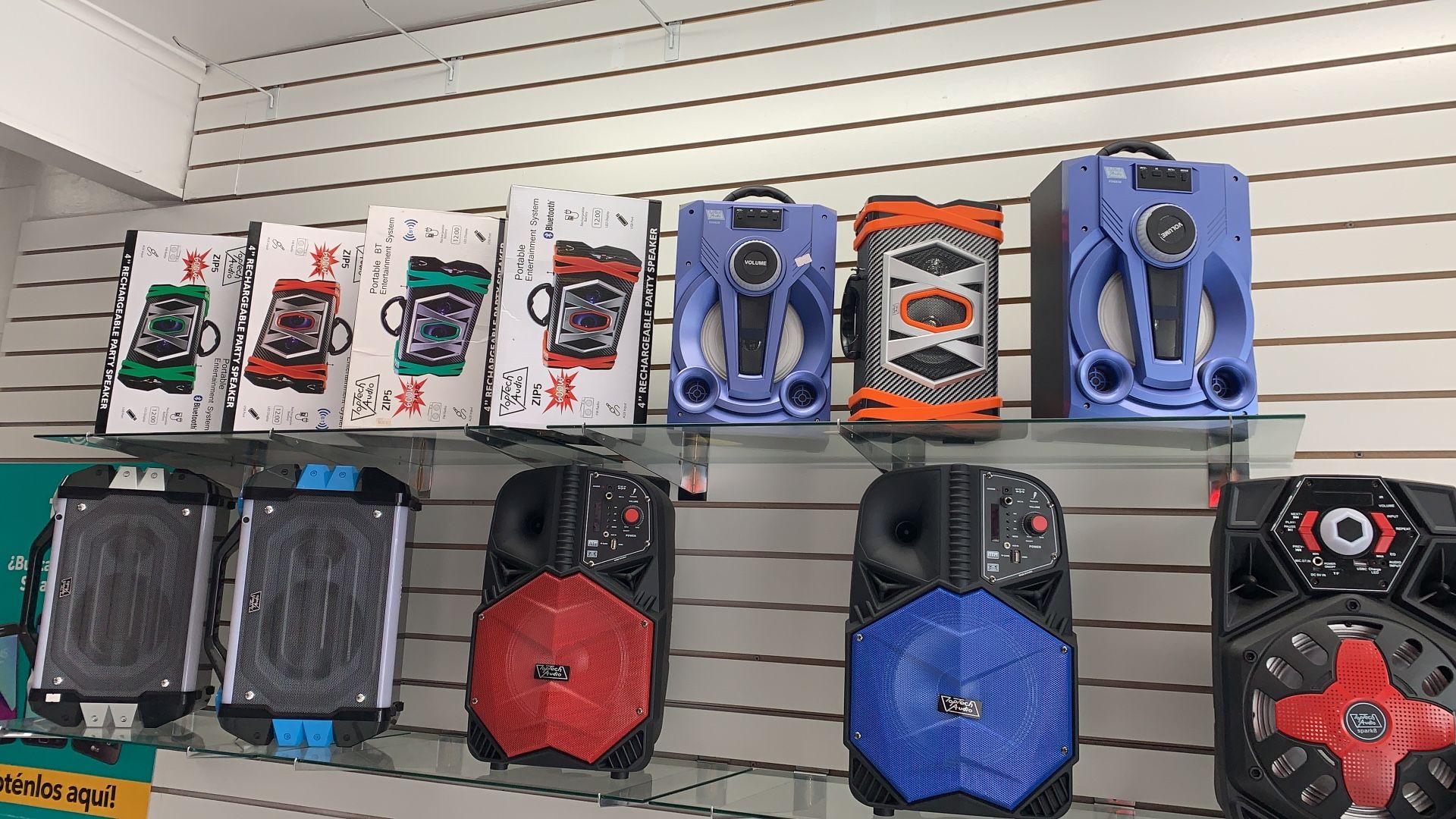 BLUETOOTH SPEAKER RECHARGEABLE STARTING