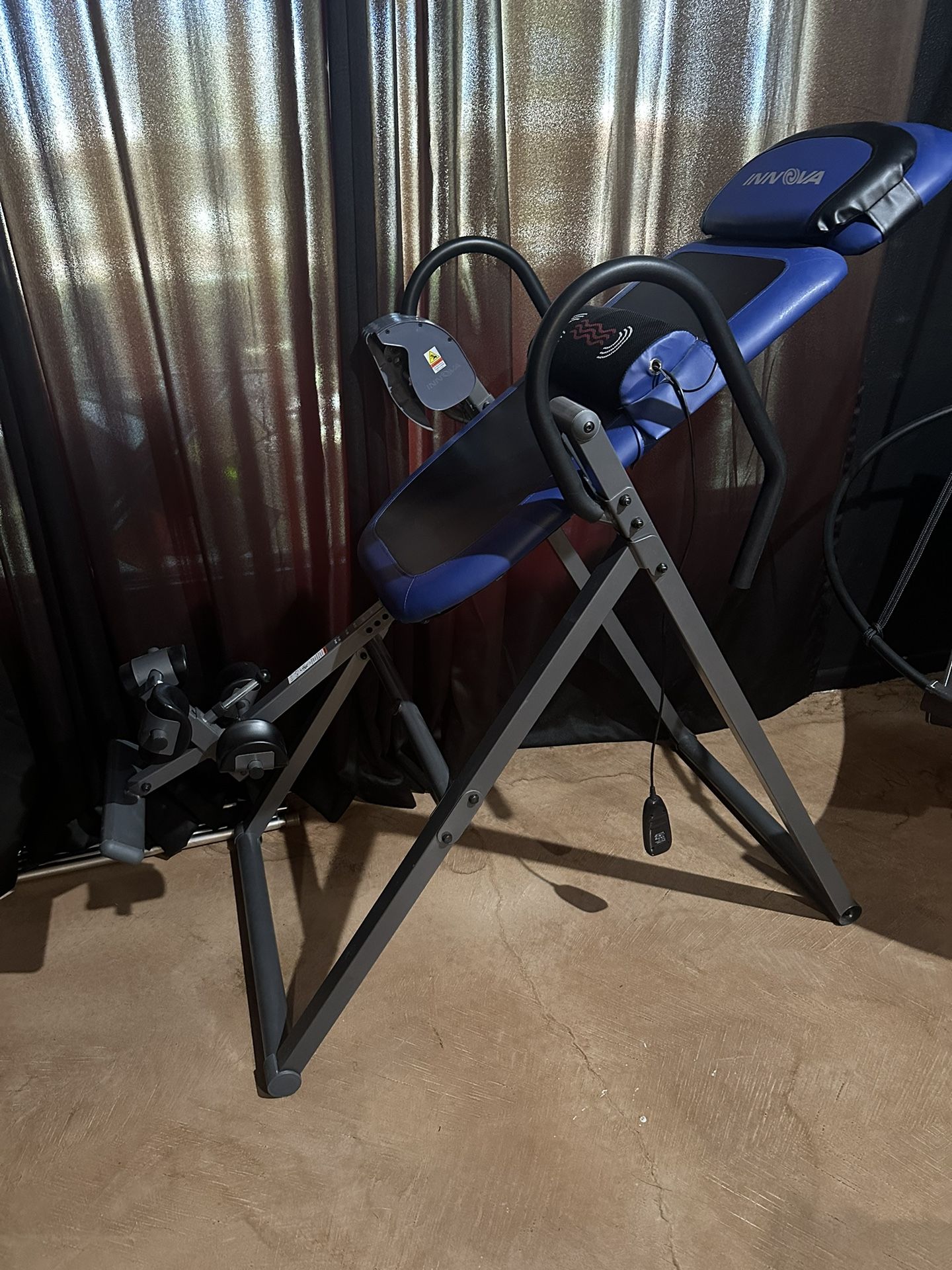 Innova Inversion Table Heat And Massage $150+
