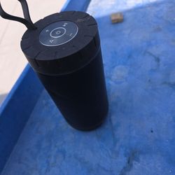 Blue tooth Speakers