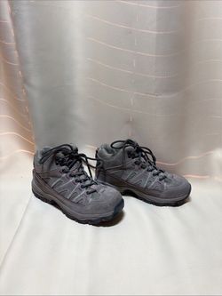 Nevados Hiking Boots , Women's Size 7.5