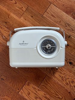 Retro Bluetooth Speaker & Radio