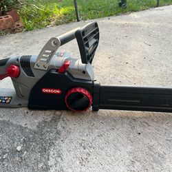 Chain saw like new