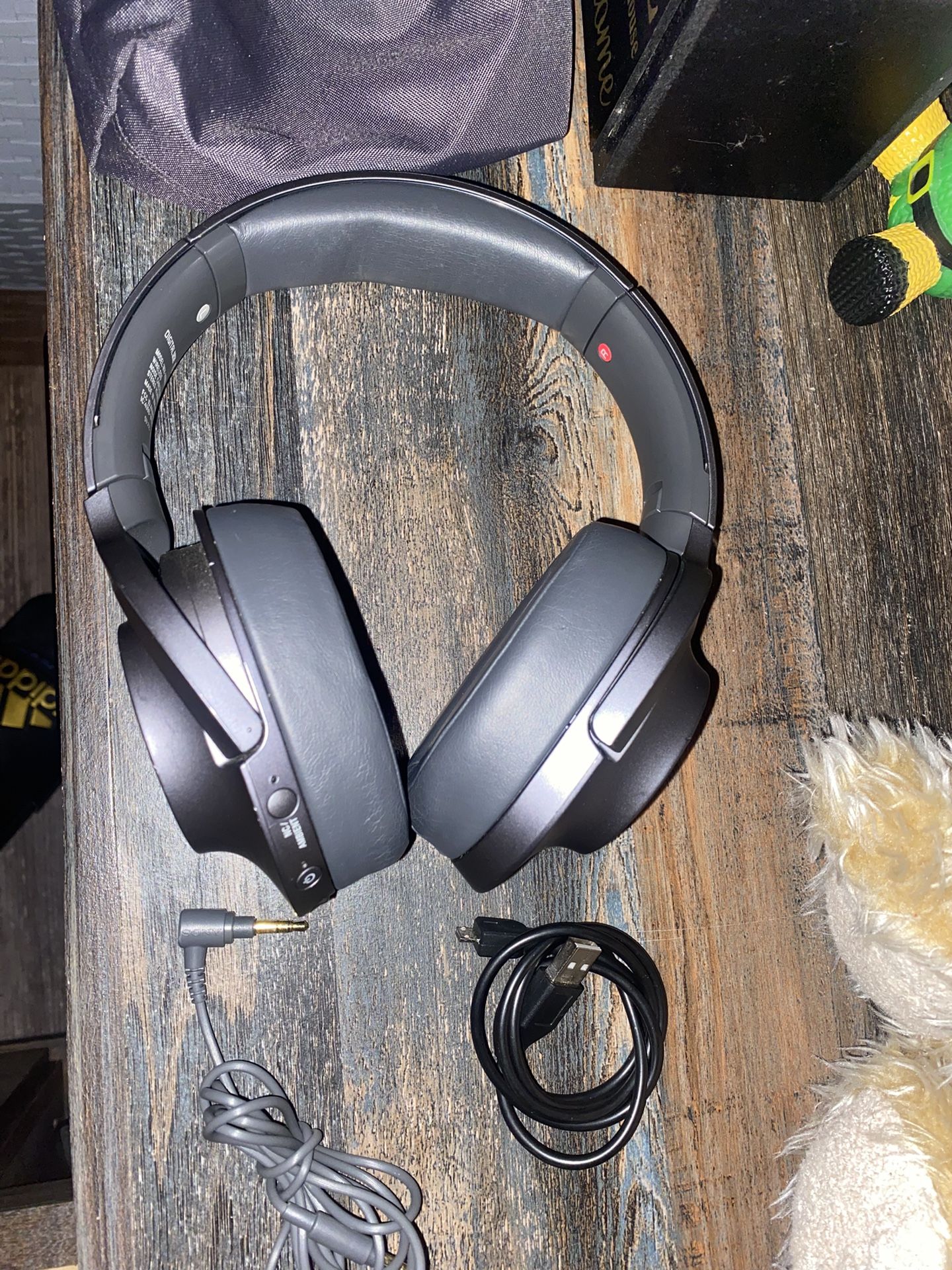 Sony-H900N Wireless Headphones 