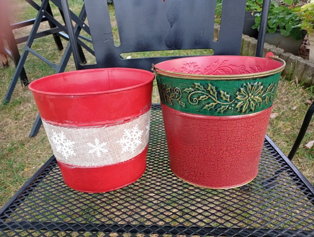 2 Metal Decorative Buckets