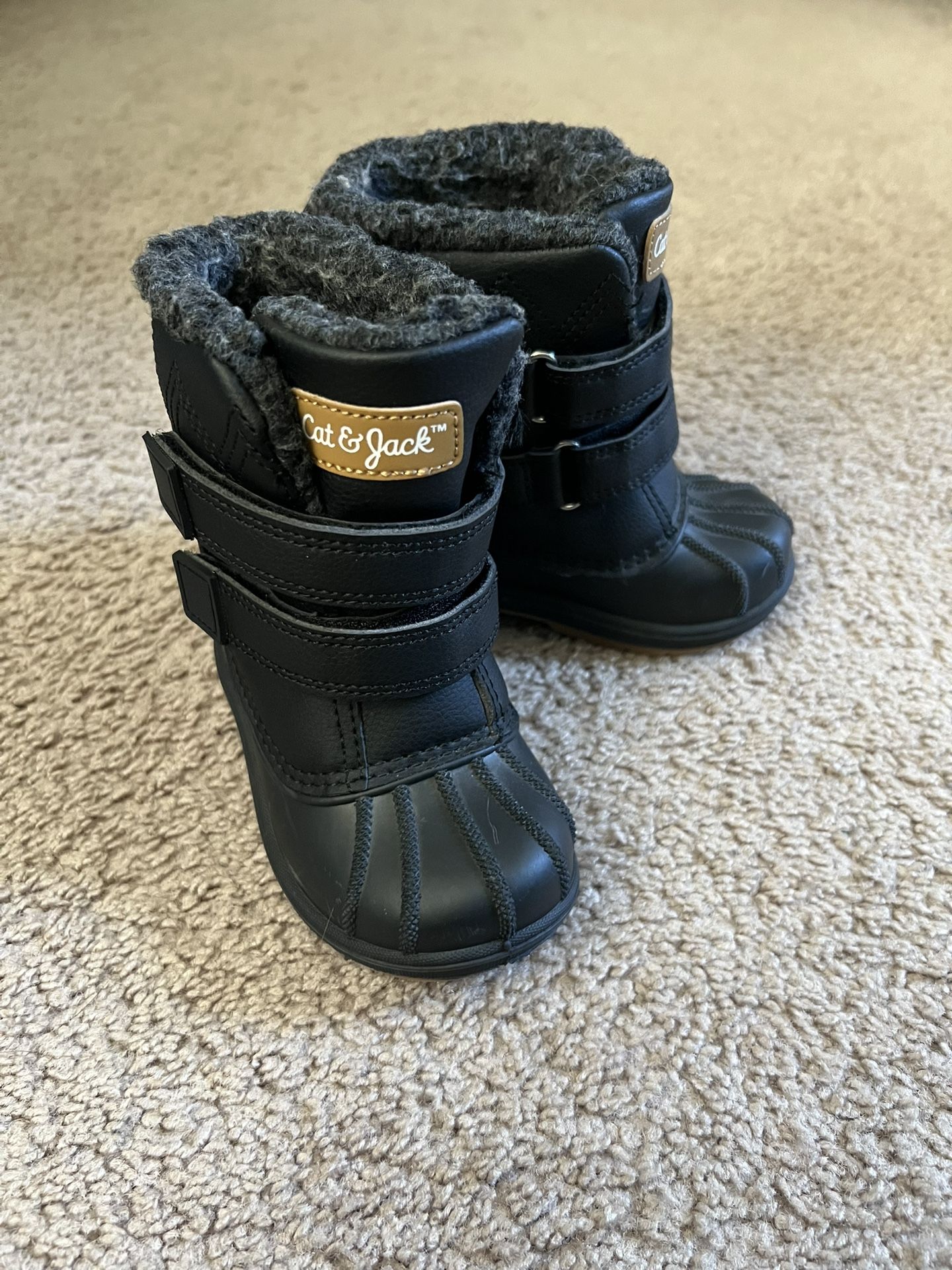 Size 6 Toddler Snow Boots