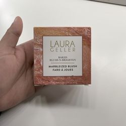Laura Geller Baked Blush-N-Brighten “Apricot Berry” Blush