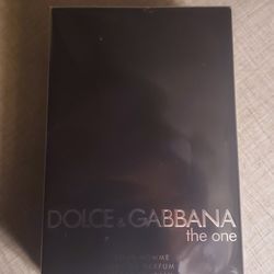 DOLCE & GABBANA