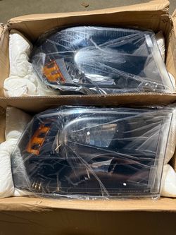 09-18 Dodge Ram Black Amber Reflector Headlights
