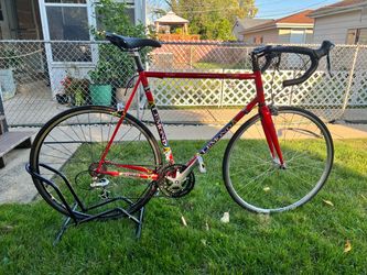 Lemond Tourmalet 59cm. Reynolds 853 steel bike.