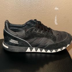 Size 9.5 - Neighborhood x adidas Boston Super OG Black