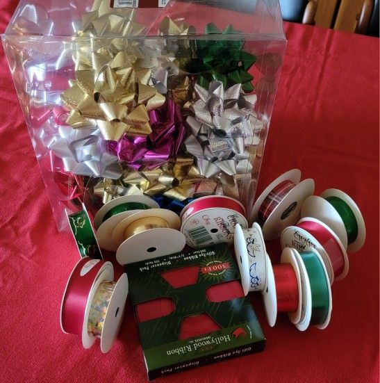 Christmas Bows and Ribbon