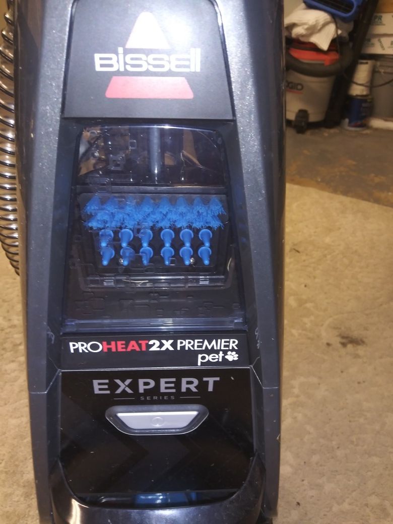 Bissell ProHeat 2x Premier pet expert for Sale in Carrollton, TX OfferUp