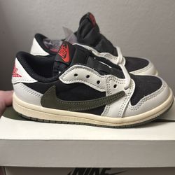 Travis Scott Jordan 1 Low Olive DS (size 9C Todler)
