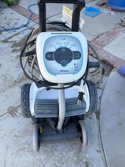 Polaris Robotic Pool Cleaner with Cart polaris