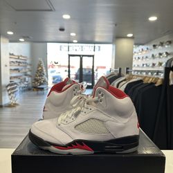 Brand new Jordan 5 retro Fire Red (2020)