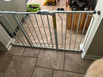 Tall  regalo baby gate