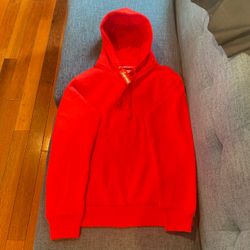 🔥 Red Supreme Hoodie – Size Large
