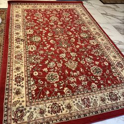 Brand new Carpet only 5 days old. Didnot match  with my furniture. Bought 150&