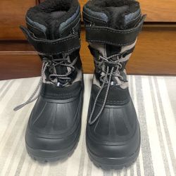 Khombu Snow/Water Boots Size 4M Great Condition 