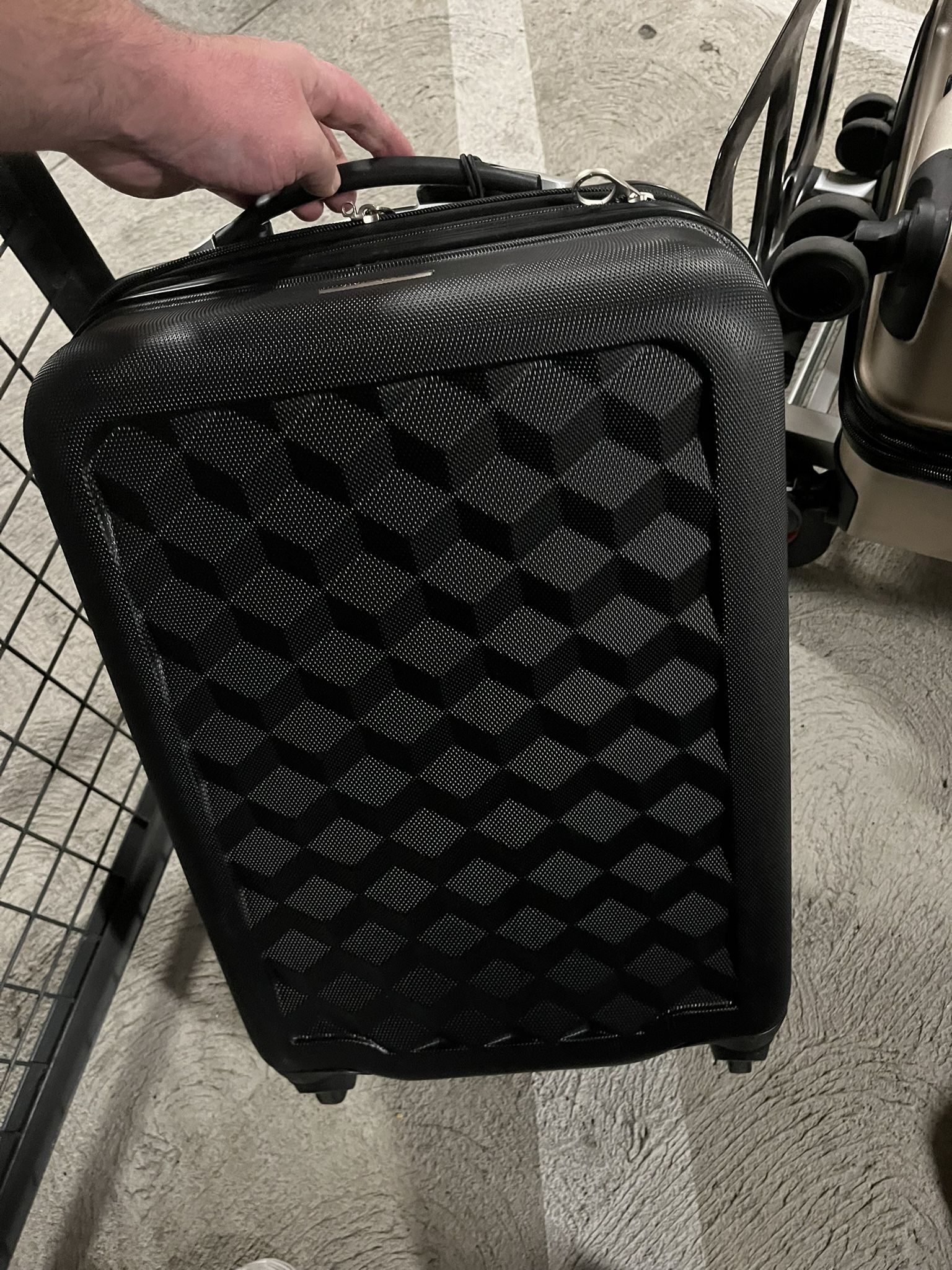 Samsonite Carry On Luggage