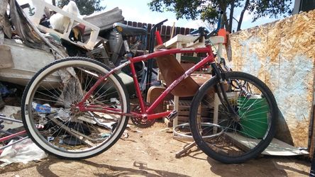 26 inch bike ready to ride right now for sale for 30 pick up in oildale
