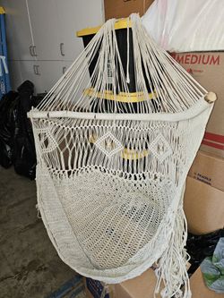 Macrame Swing