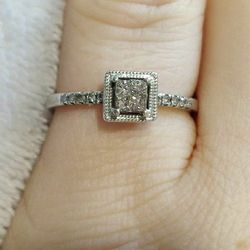 Engagement Diamond Ring