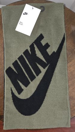 Nike Reversible Scarf