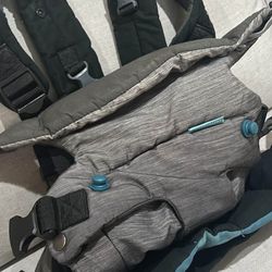 Infantino Baby carrier