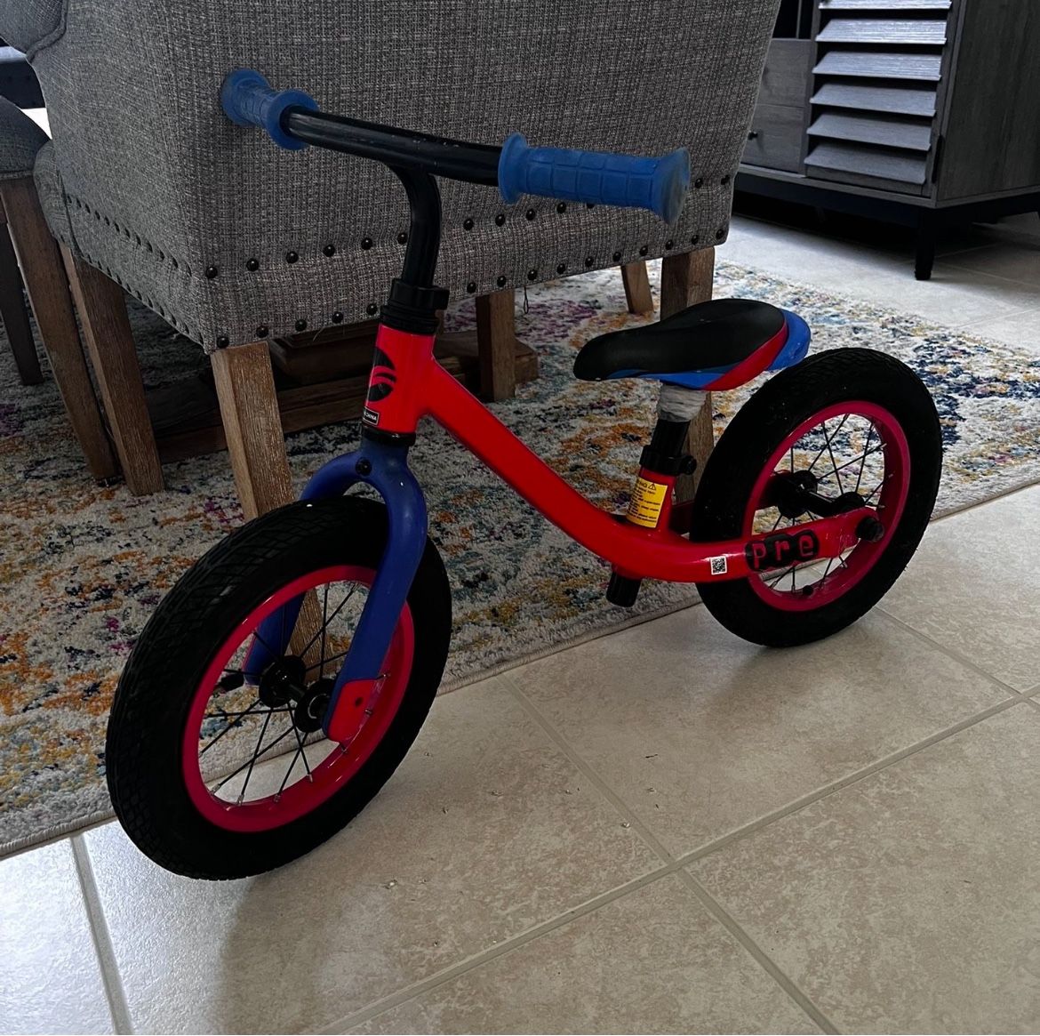 Kids Balance Bike / Glider ; Giant Pre