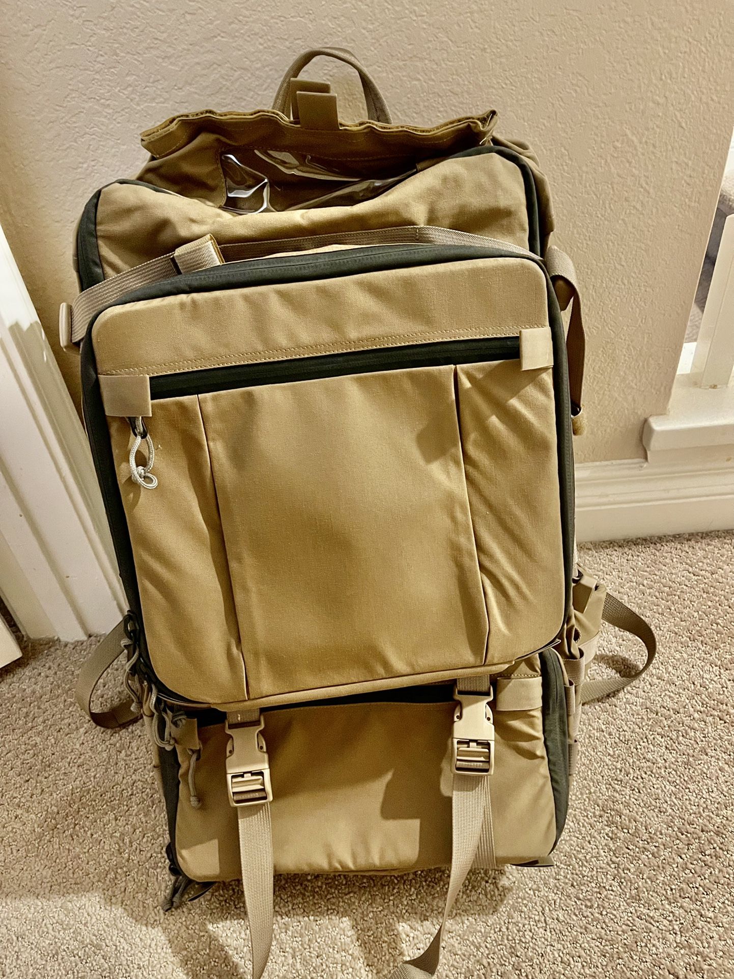 Mystery Ranch (2009) Comm 2 Tactical backpack