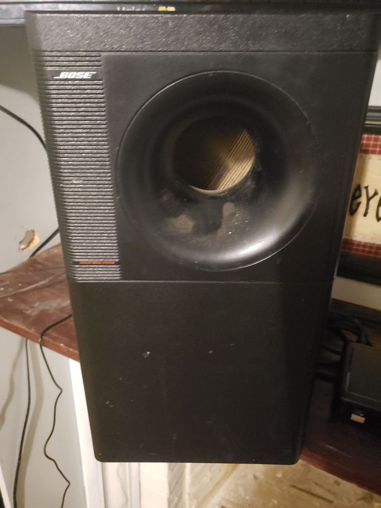 Bose bass amplifier speaker