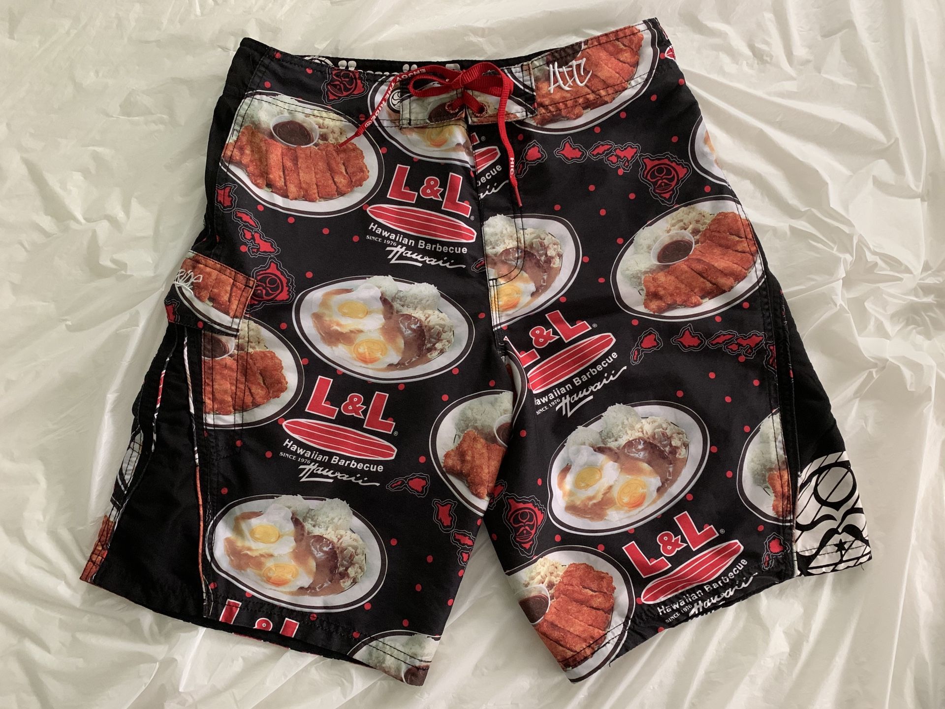 HIC Hawaiian Island Creations L&L Boardshorts