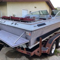 1985 4Wins Boat with Trailer