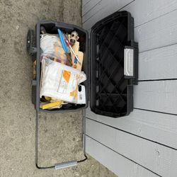 Dewalt 15 Gallon Toolbox