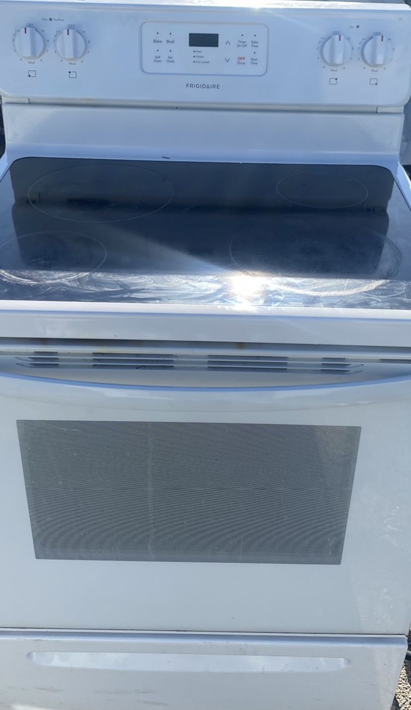 Frigidaire Glass Top Oven