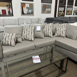 Brand New Gray L Shaped Sectional With Accent Pillows