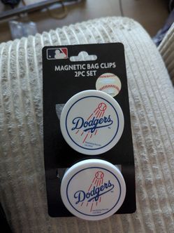 New Dodgers magnetic clips