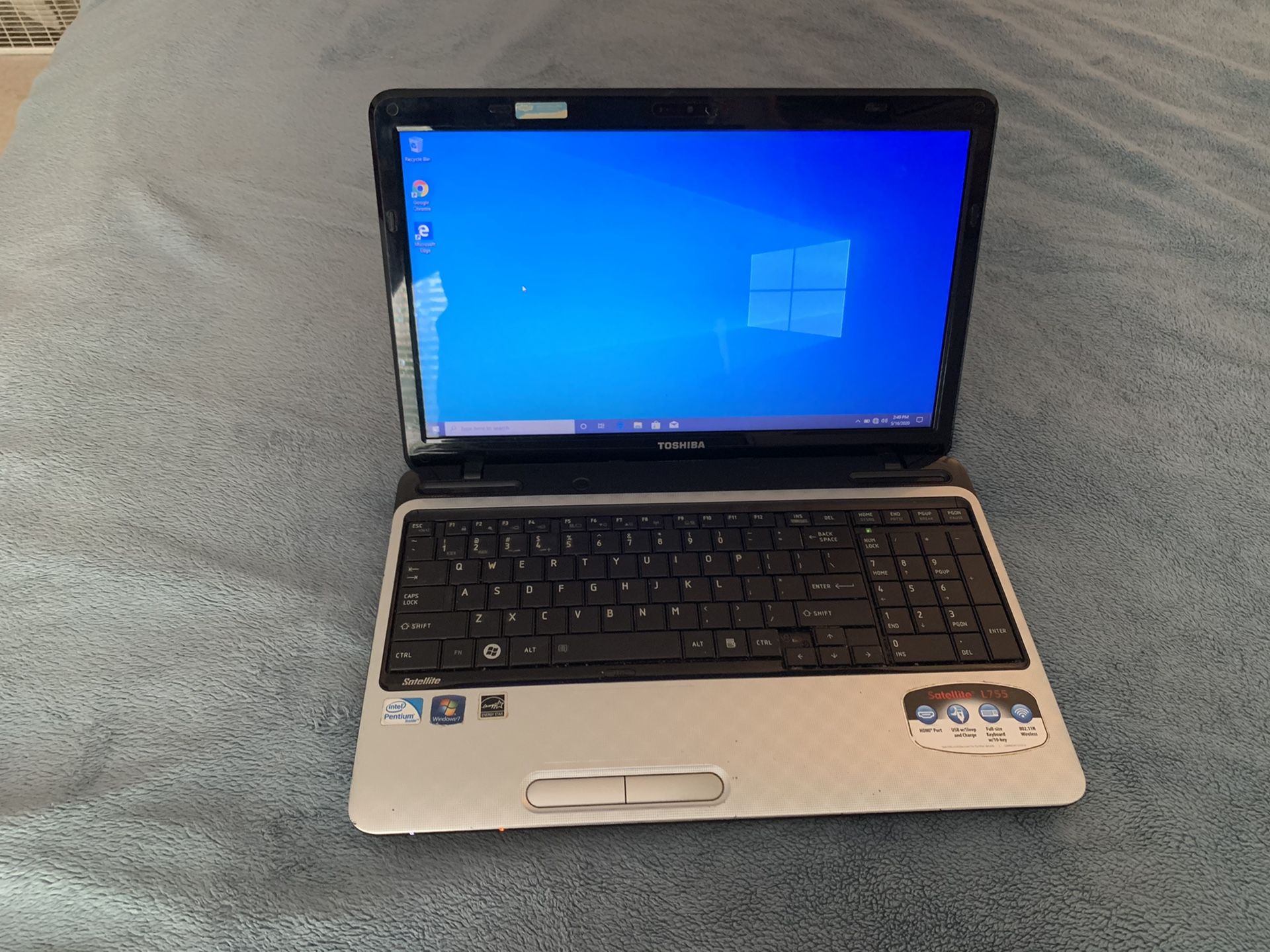 Updated Toshiba Satellite L755 Laptop. HD Webcam. Windows 10 Pro.