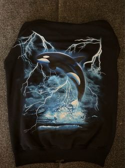 Sea world sweater
