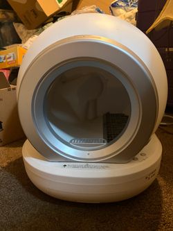 Tucker Murphy Pet Self cleaning litter box