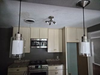 Pendant lights