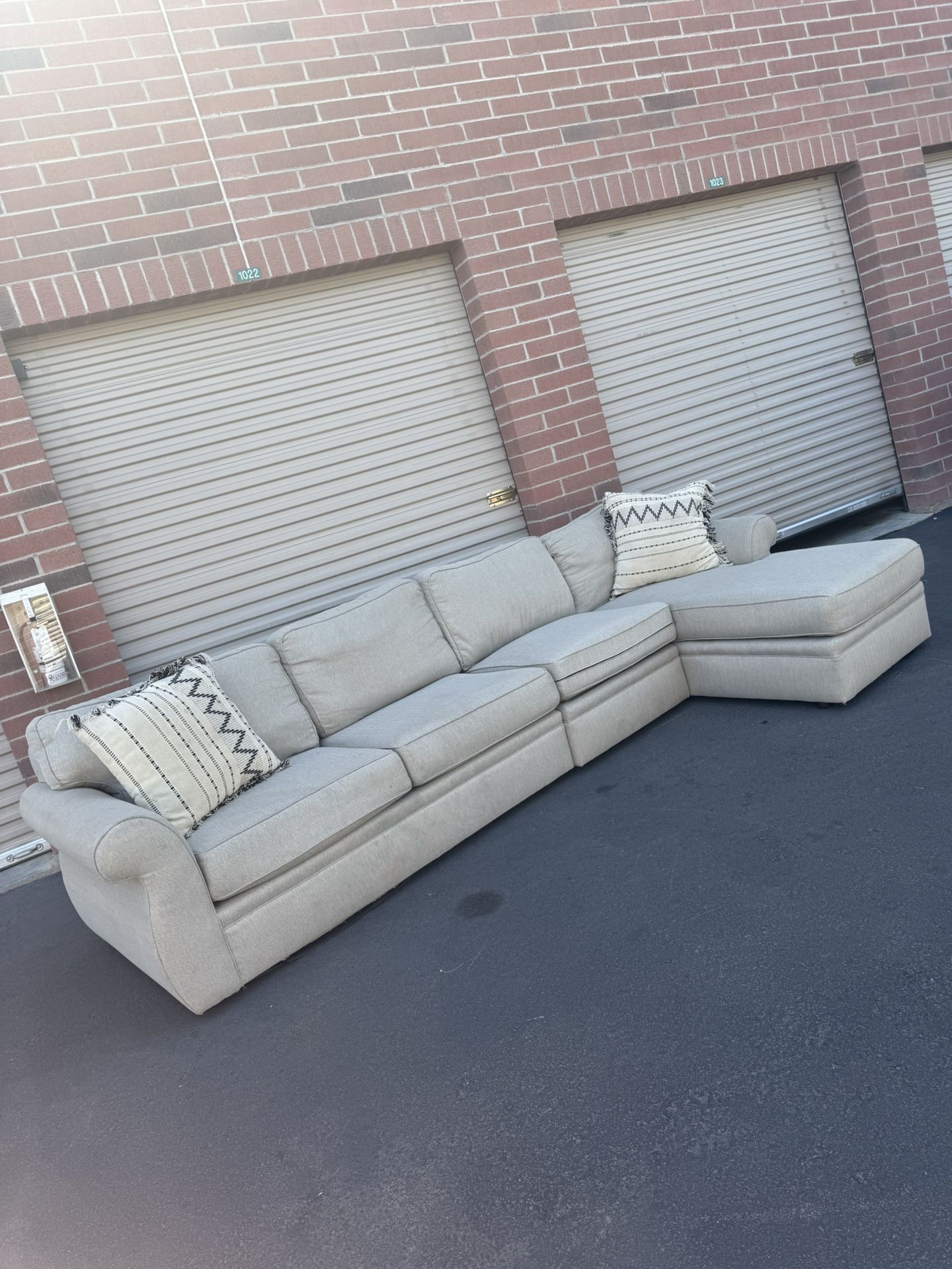 really nice gray sectional couch 