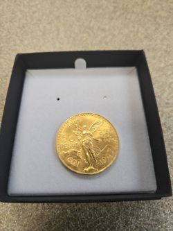 Gold centenario/ 50 peso coin