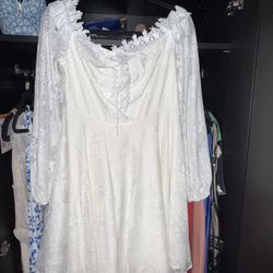 White Lace Long-Sleeve Dress