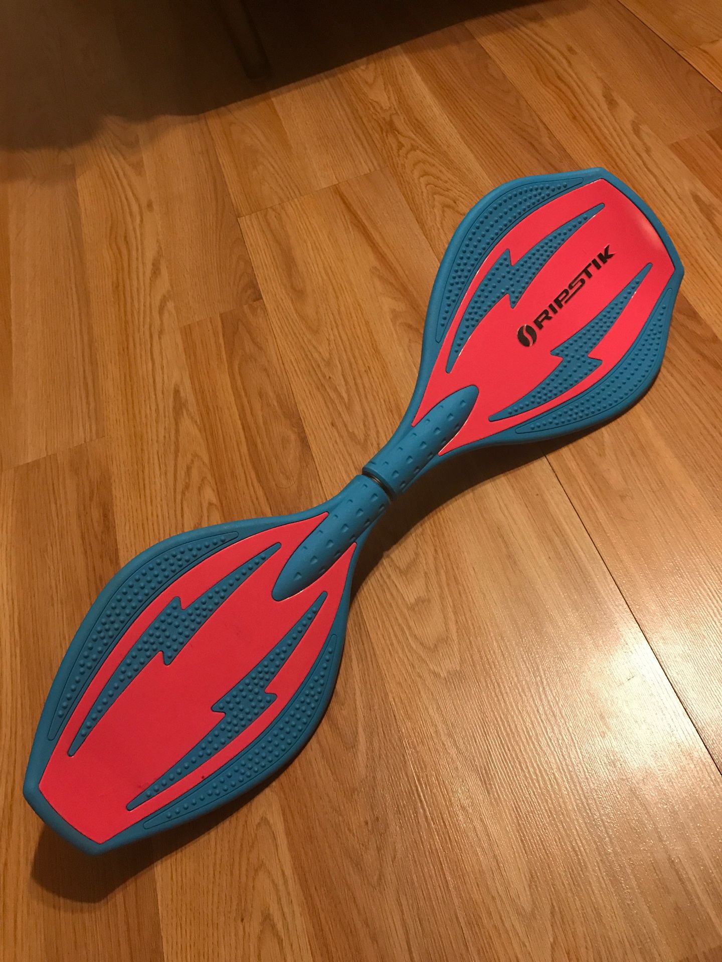 Razor RipStik Caster Board Rip Stik RipStick RED & BLACK Skateboard Skate Board